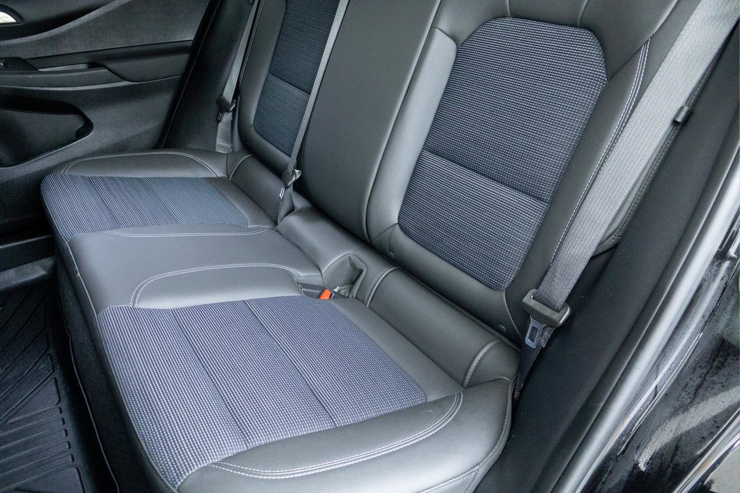 Certified 2024 Buick Envista Preferred FWD image 25