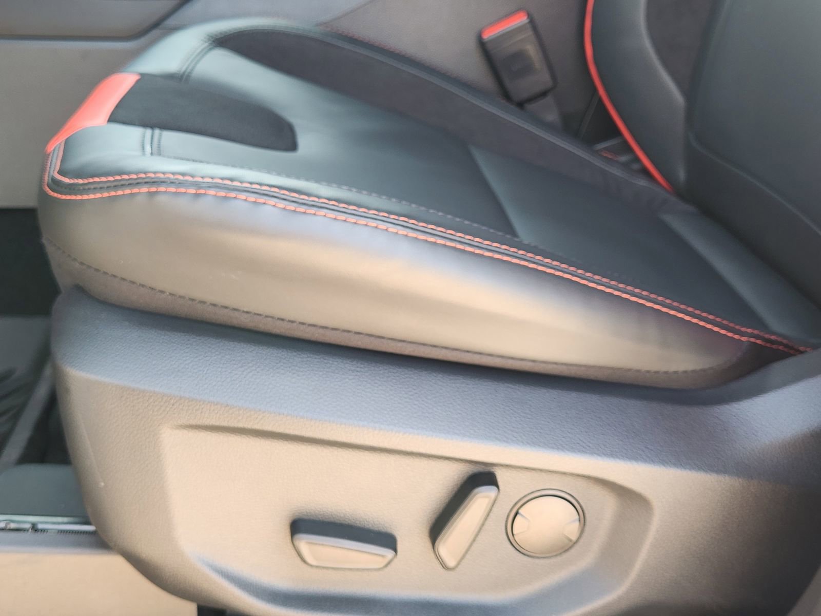 New 2026 Ford Ranger Raptor AWD/4WD image 24