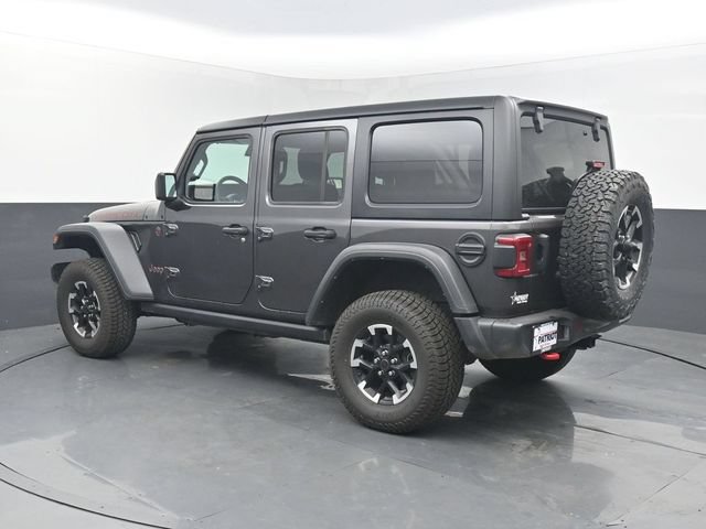 Used 2025 Jeep Wrangler Unlimited Rubicon AWD/4WD image 3