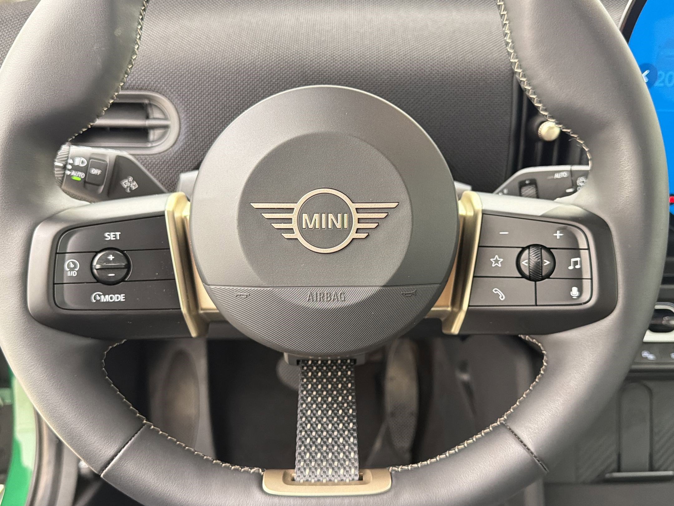 Certified 2025 MINI Cooper S FWD image 18