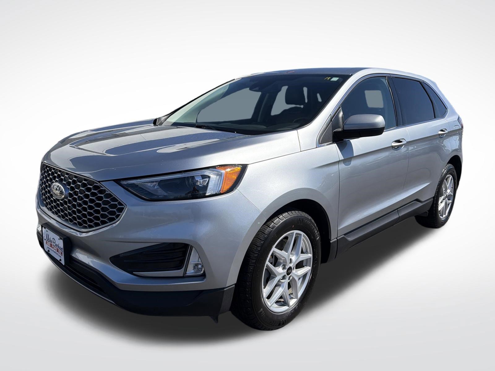 Certified 2023 Ford Edge SEL w/ Convenience Package AWD/4WD image 2