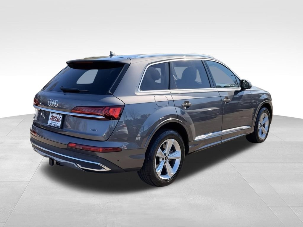 Used 2023 Audi Q7 2.0T Premium Plus w/ Premium Plus Package AWD/4WD image 9