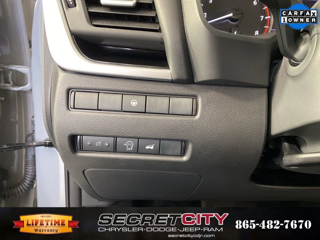 Used 2025 Nissan Rogue SV w/ Rock Creek Premium Package image 14