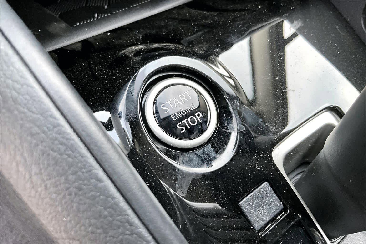 New 2025 Nissan Versa SV w/ Trunk Package image 19