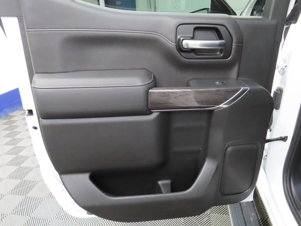 Used 2019 Chevrolet Silverado 1500 LTZ w/ LTZ Plus Package AWD/4WD image 63