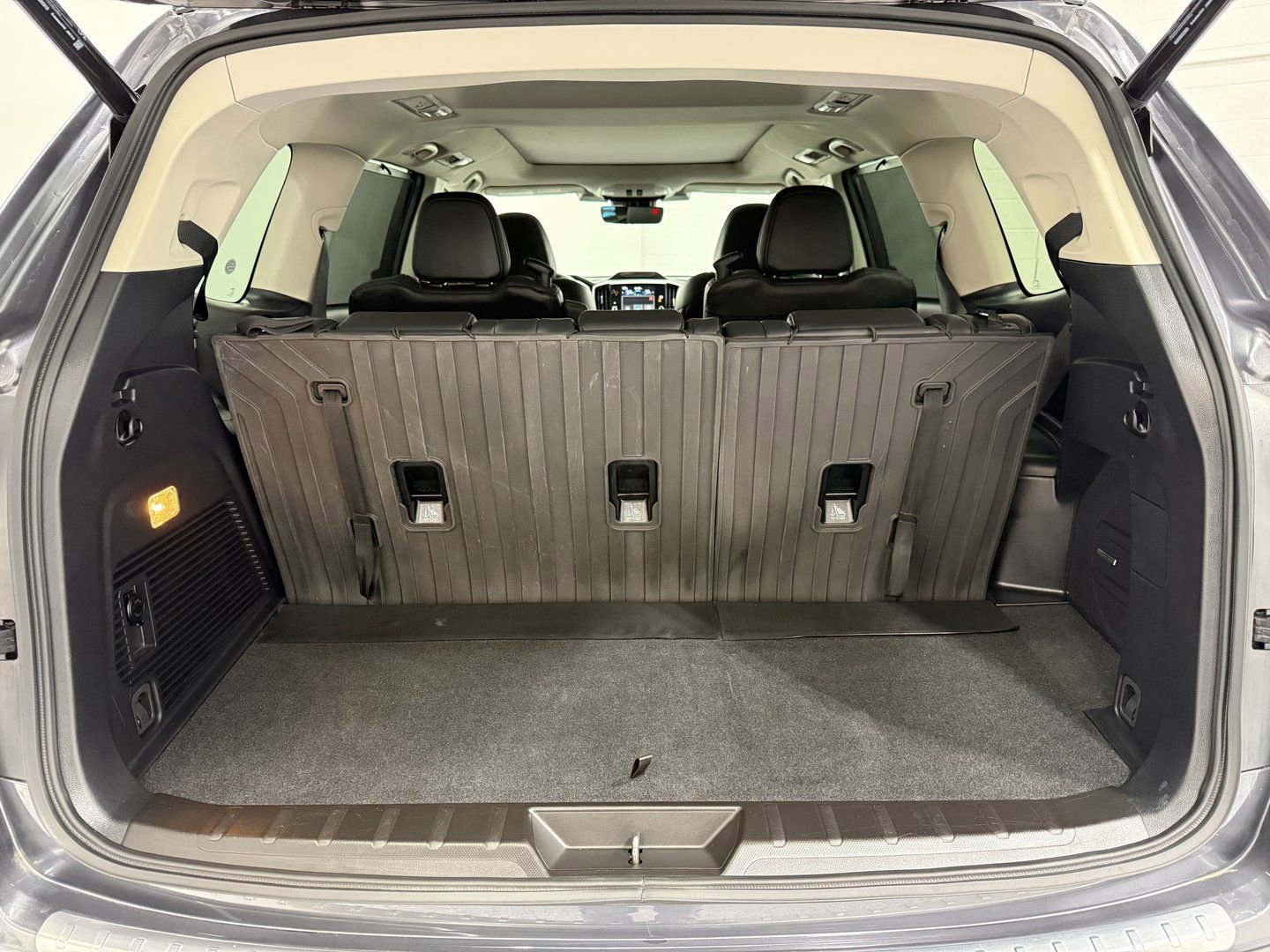 Used 2024 Subaru Ascent Limited w/ Technology Package image 46