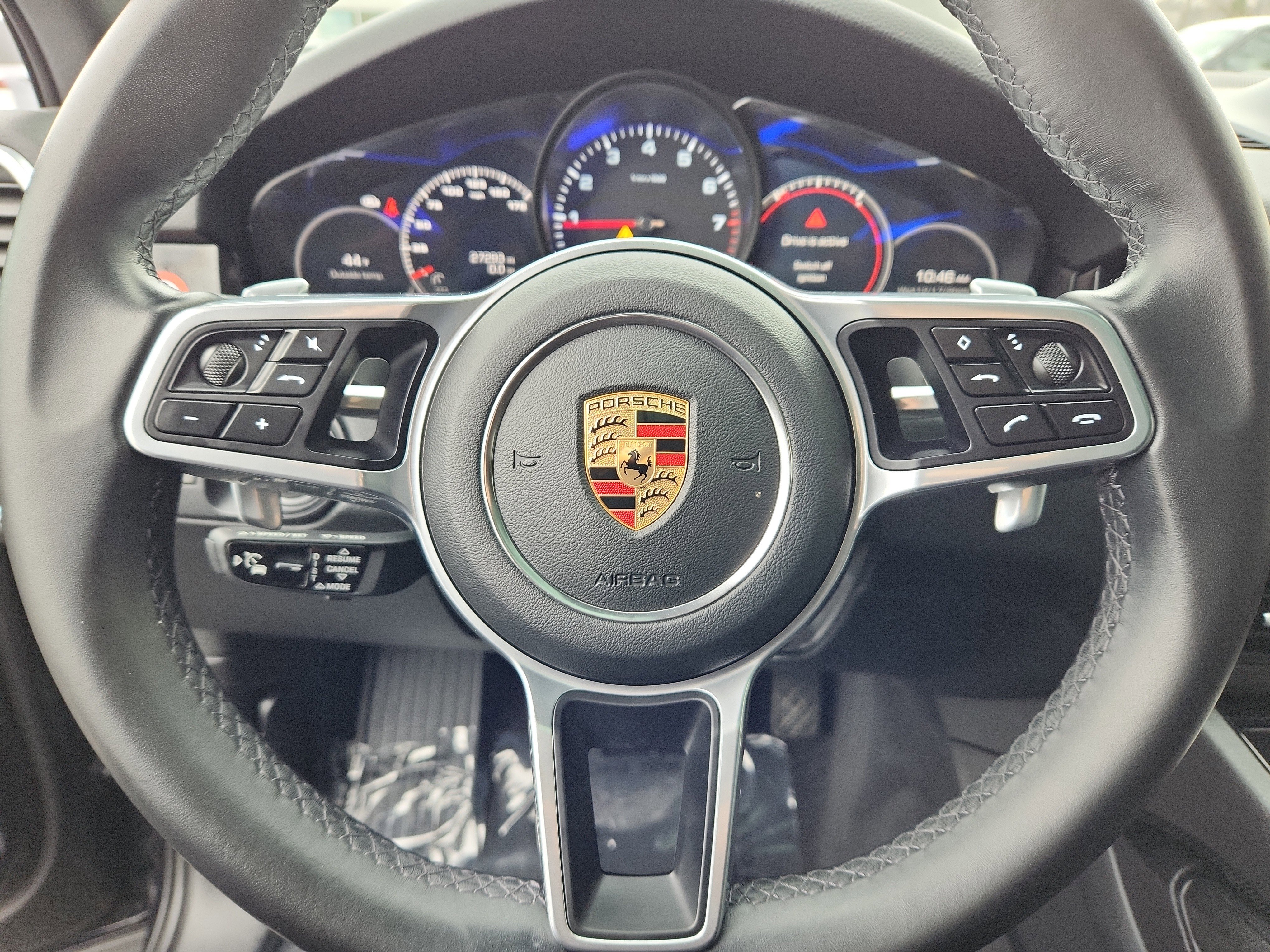 Used 2020 Porsche Cayenne image 19