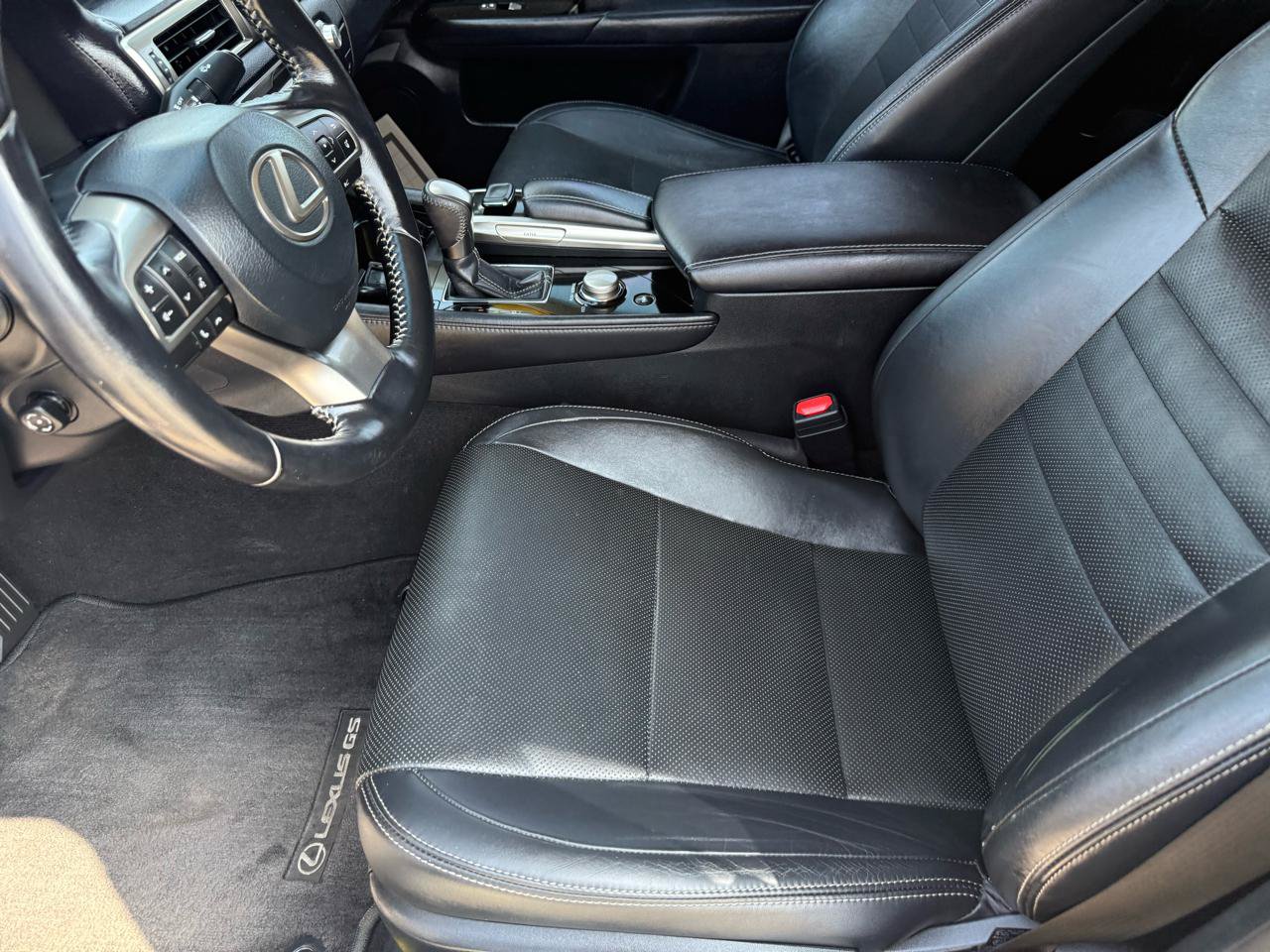 Used 2017 Lexus GS 350 RWD image 9