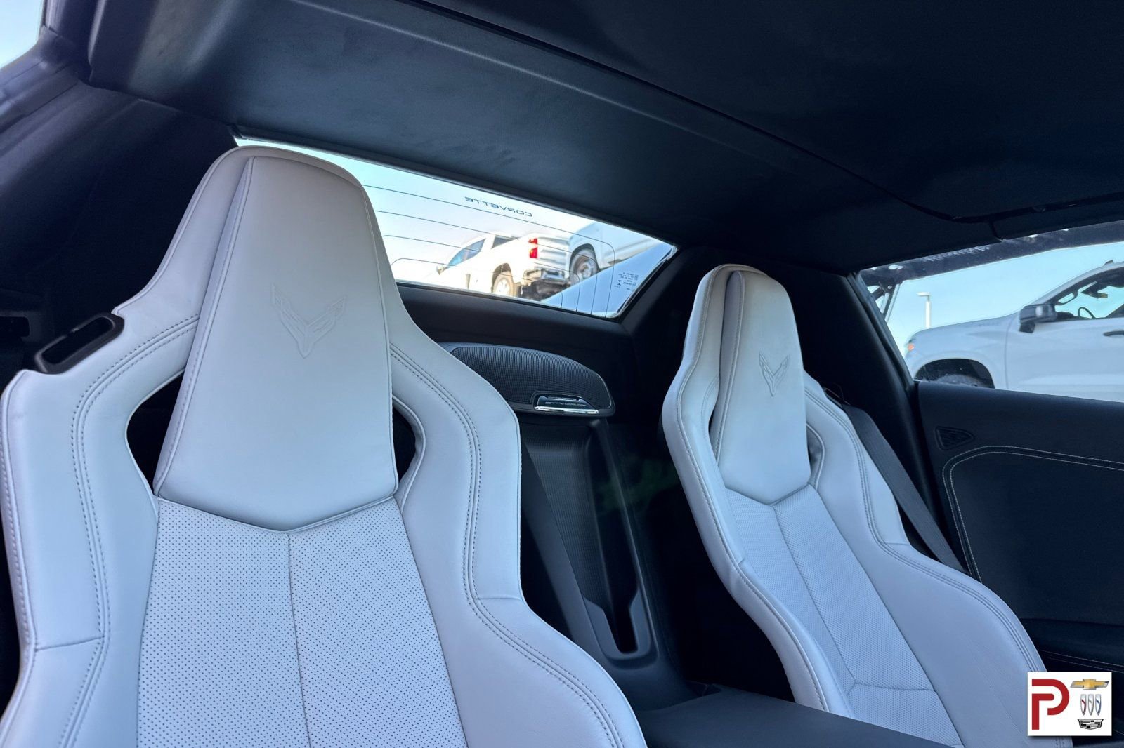 Used 2025 Chevrolet Corvette Stingray Convertible RWD image 16