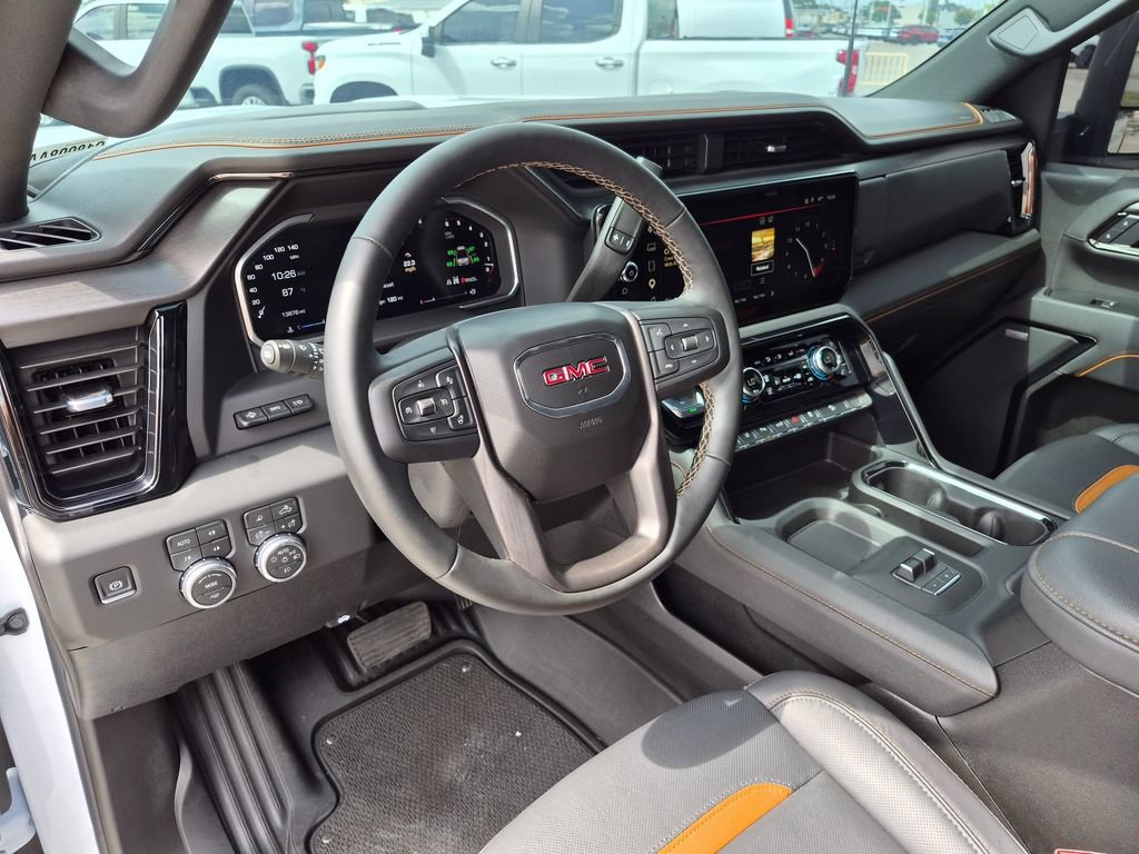 Used 2026 GMC Sierra 2500 AT4 w/ AT4 Premium Plus Package AWD/4WD image 31