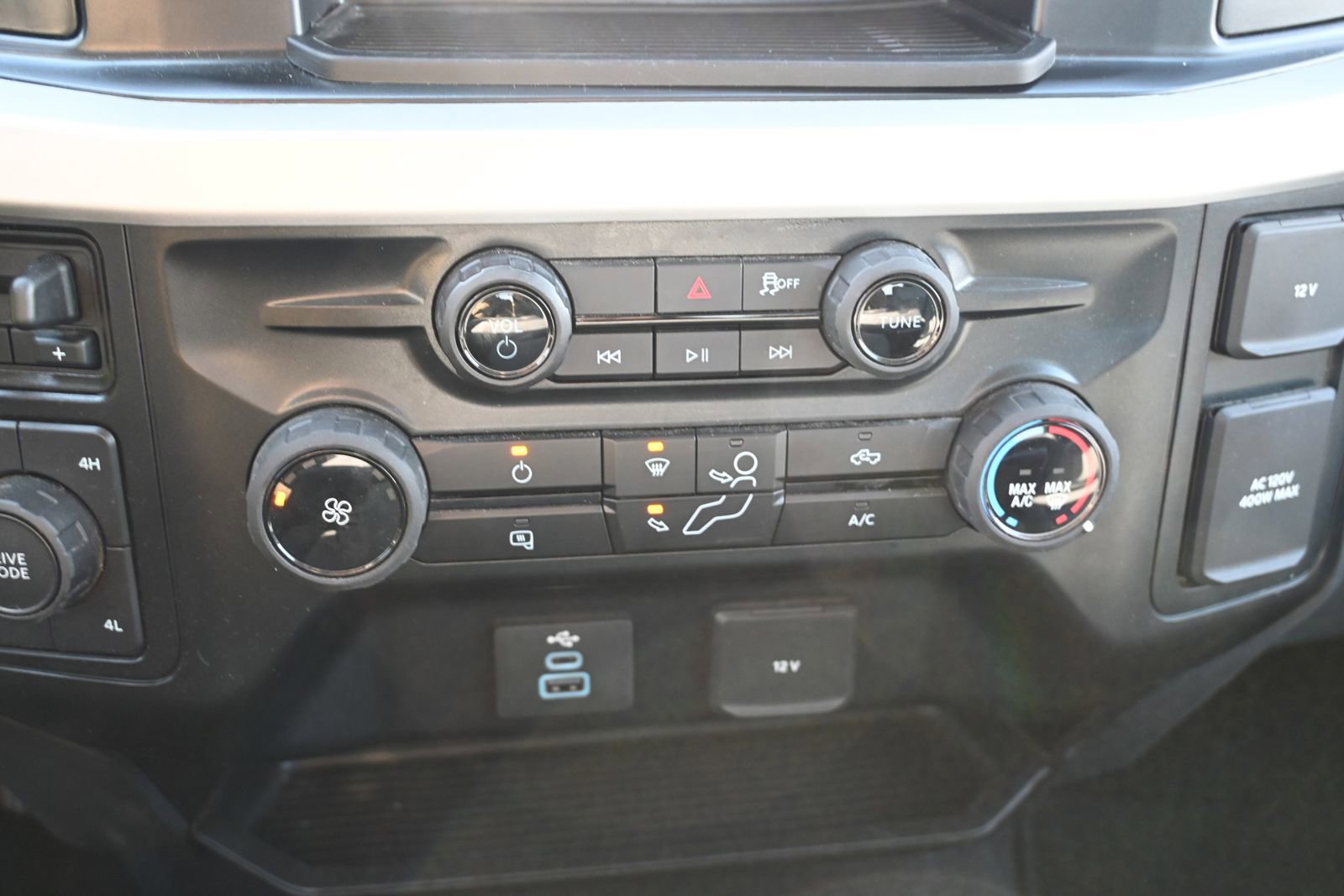 Used 2025 Ford F250 XLT image 15