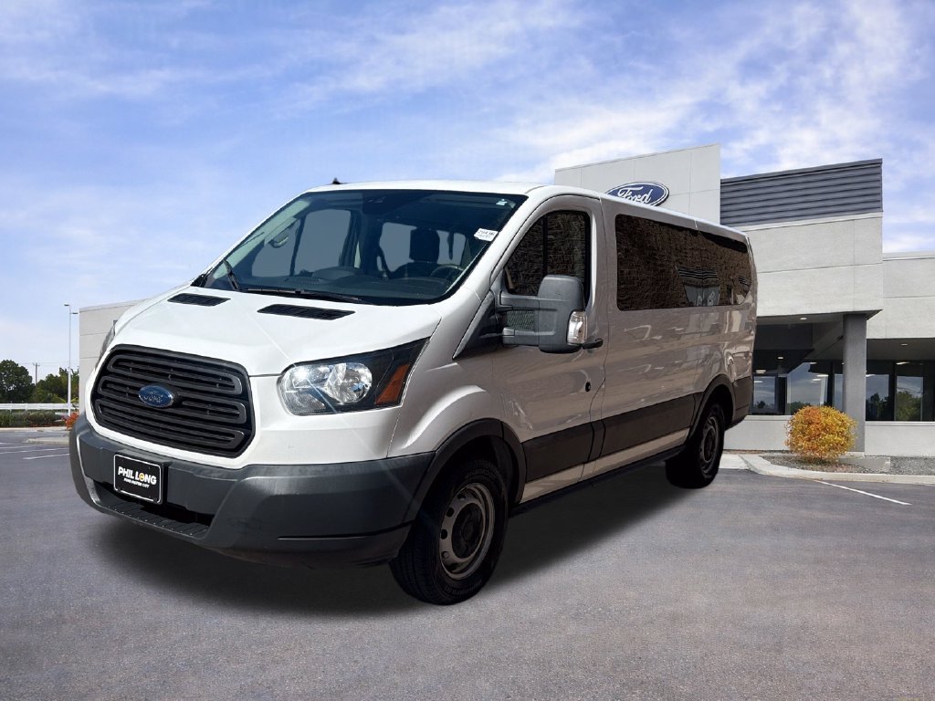 Used 2018 Ford Transit 150 XL RWD image 4