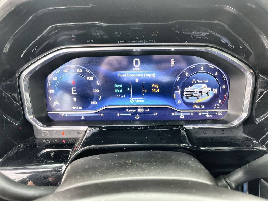 Used 2024 Chevrolet Silverado 2500 LT w/ Convenience Package AWD/4WD image 3