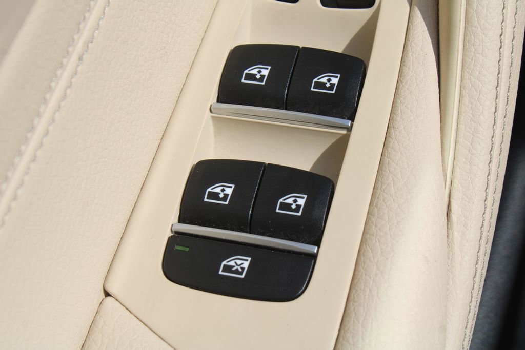 Used 2019 BMW 530i image 20