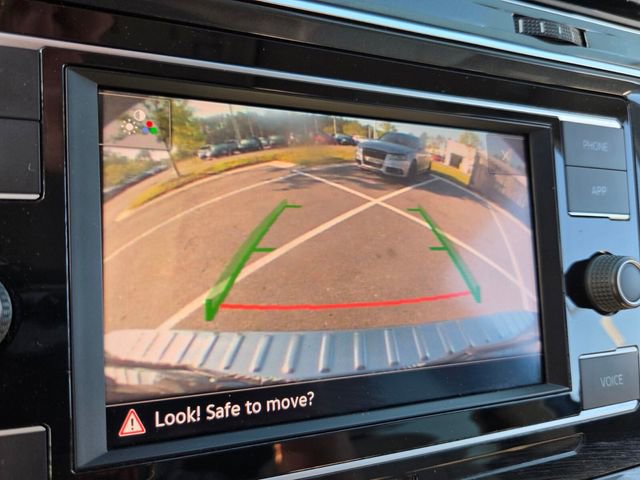 Used 2020 Volkswagen Tiguan S FWD image 23