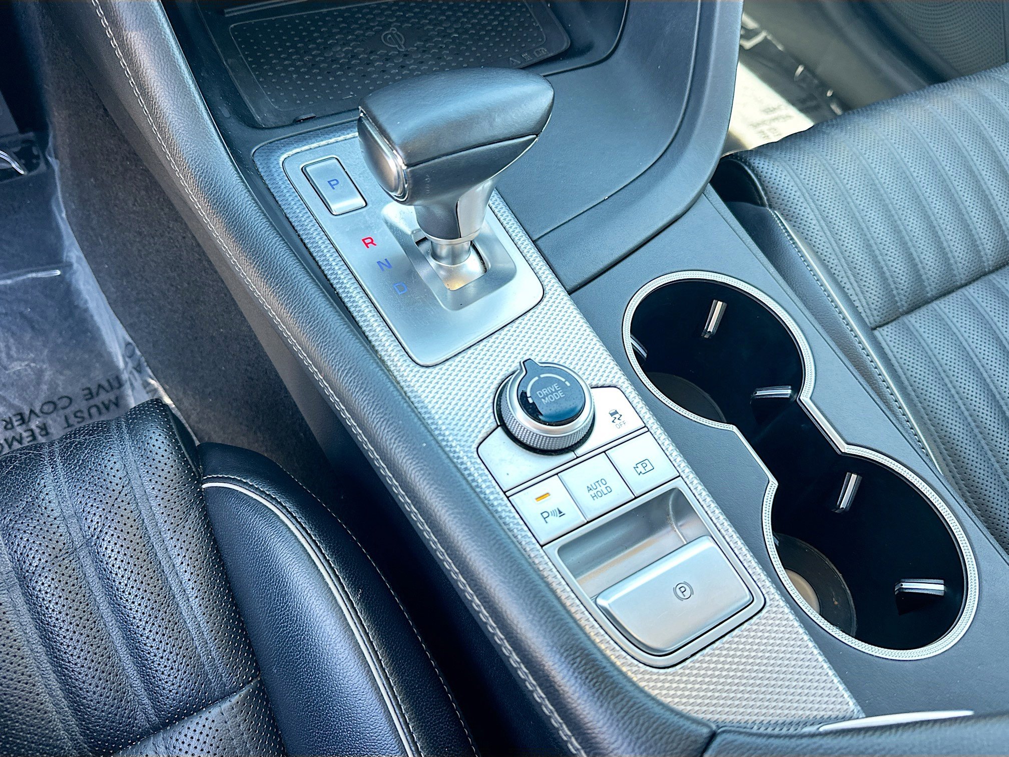 Used 2022 Genesis G70 2.0T w/ Prestige Package image 17