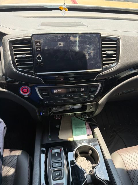 Used 2025 Honda Ridgeline Black Edition image 15