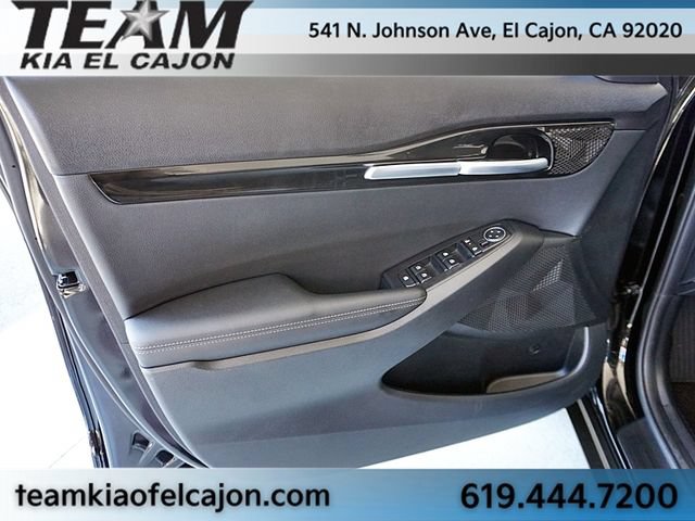 Certified 2025 Kia Seltos EX AWD/4WD image 22