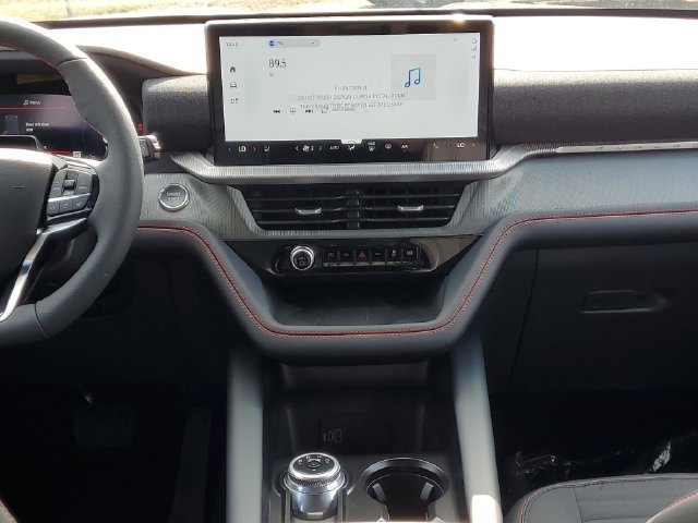 New 2026 Ford Explorer ST-Line AWD/4WD image 35