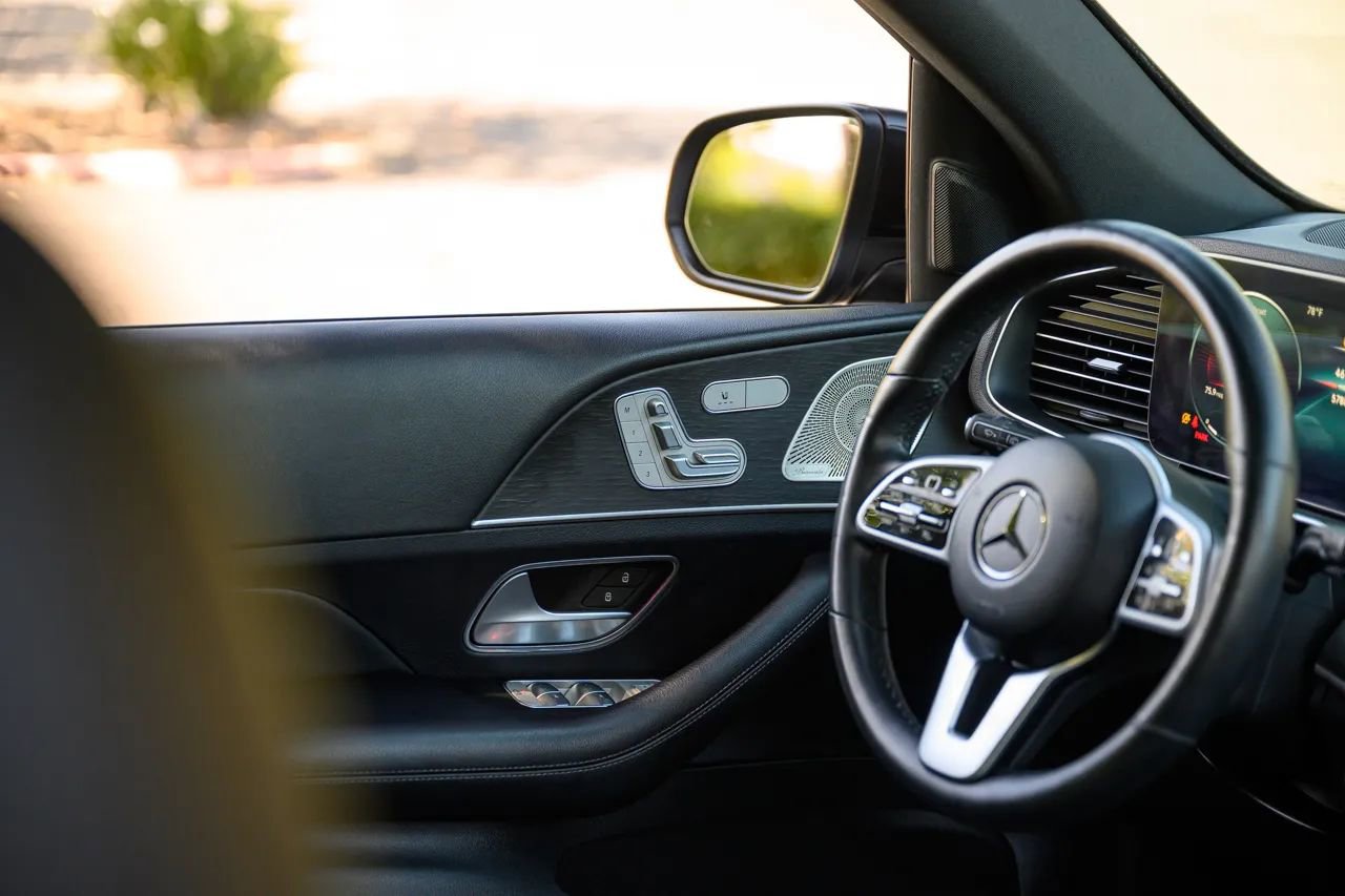 Used 2021 Mercedes-Benz GLE 350 w/ Premium Package image 23