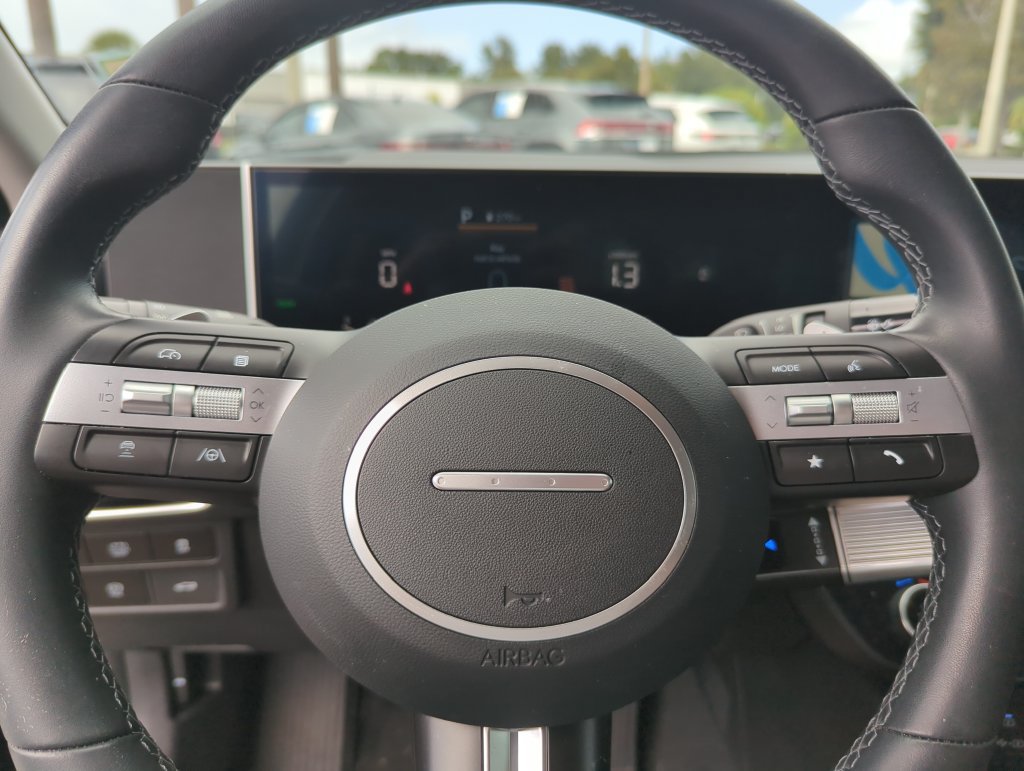 Used 2025 Hyundai Sonata SEL FWD image 41