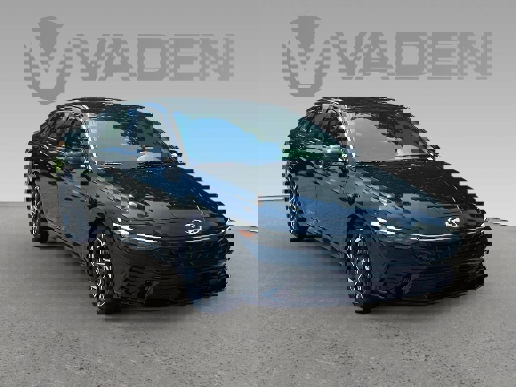 New 2025 Hyundai Elantra Sport