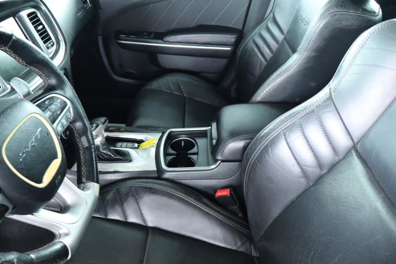 Used 2016 Dodge Charger SRT w/ Harman/Kardon Audio Group RWD image 17
