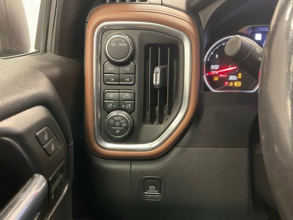 Used 2021 Chevrolet Silverado 1500 High Country image 15