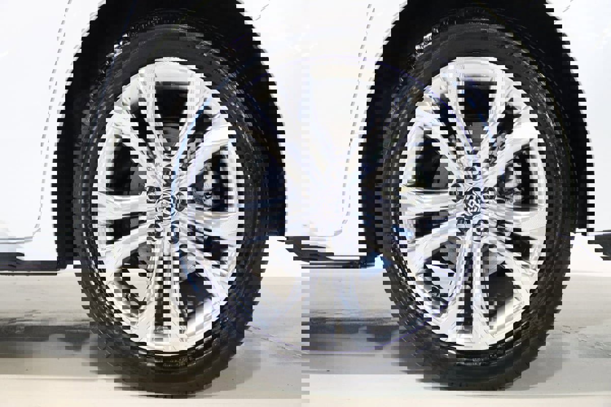 Used 2022 Toyota Sienna Platinum image 71