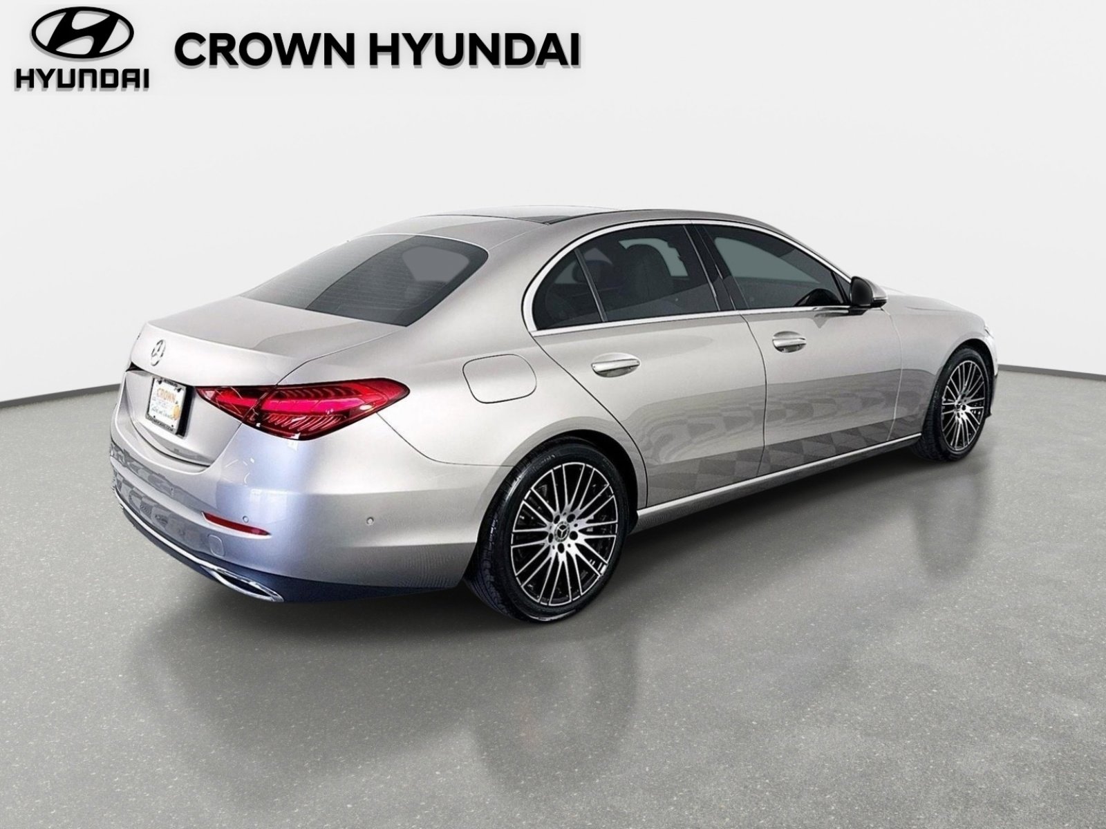 Used 2022 Mercedes-Benz C 300 Sedan image 6