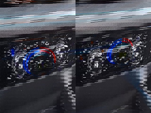 New 2026 GMC Sierra 1500 SLT w/ SLT Premium Plus Package image 18