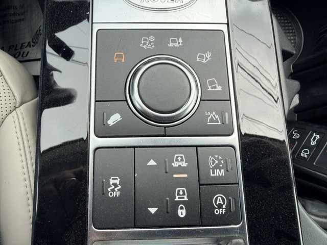 Used 2018 Land Rover Discovery HSE Luxury AWD/4WD image 30