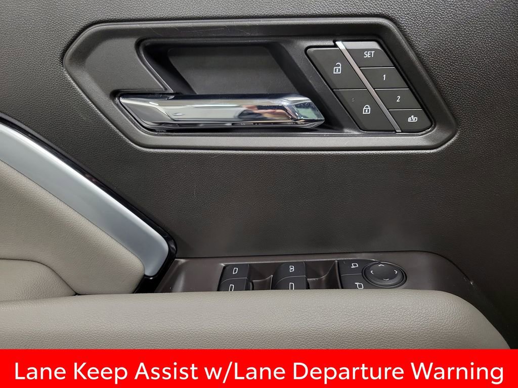 Used 2025 Chevrolet Colorado ZR2 w/ Technology Package image 20