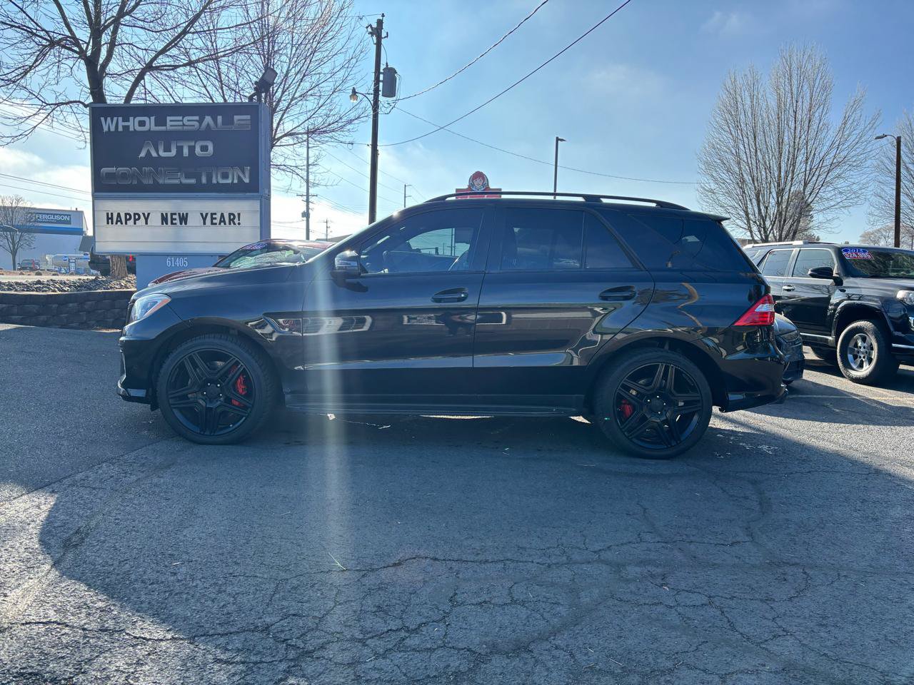 Used 2013 Mercedes-Benz ML 63 AMG 4MATIC image 2