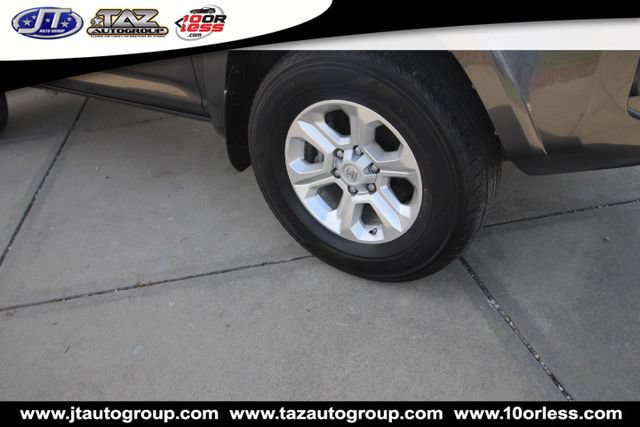 Used 2014 Toyota 4Runner SR5 RWD image 9