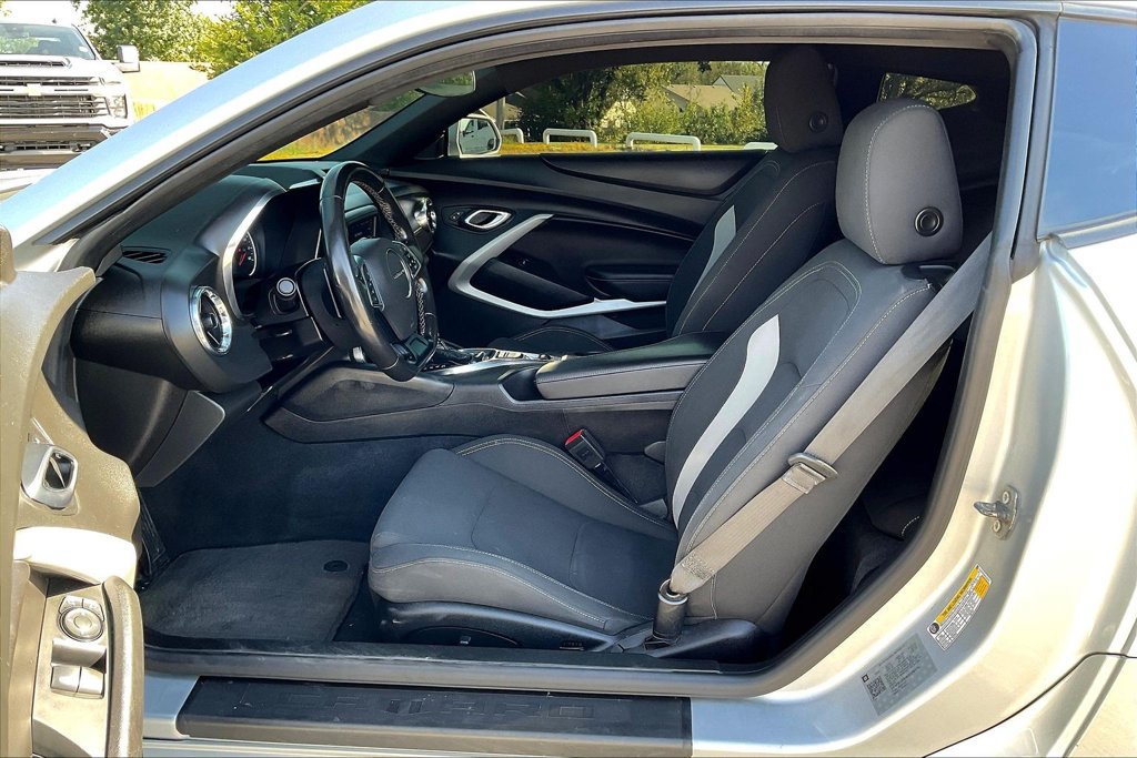 Used 2019 Chevrolet Camaro LT RWD image 20