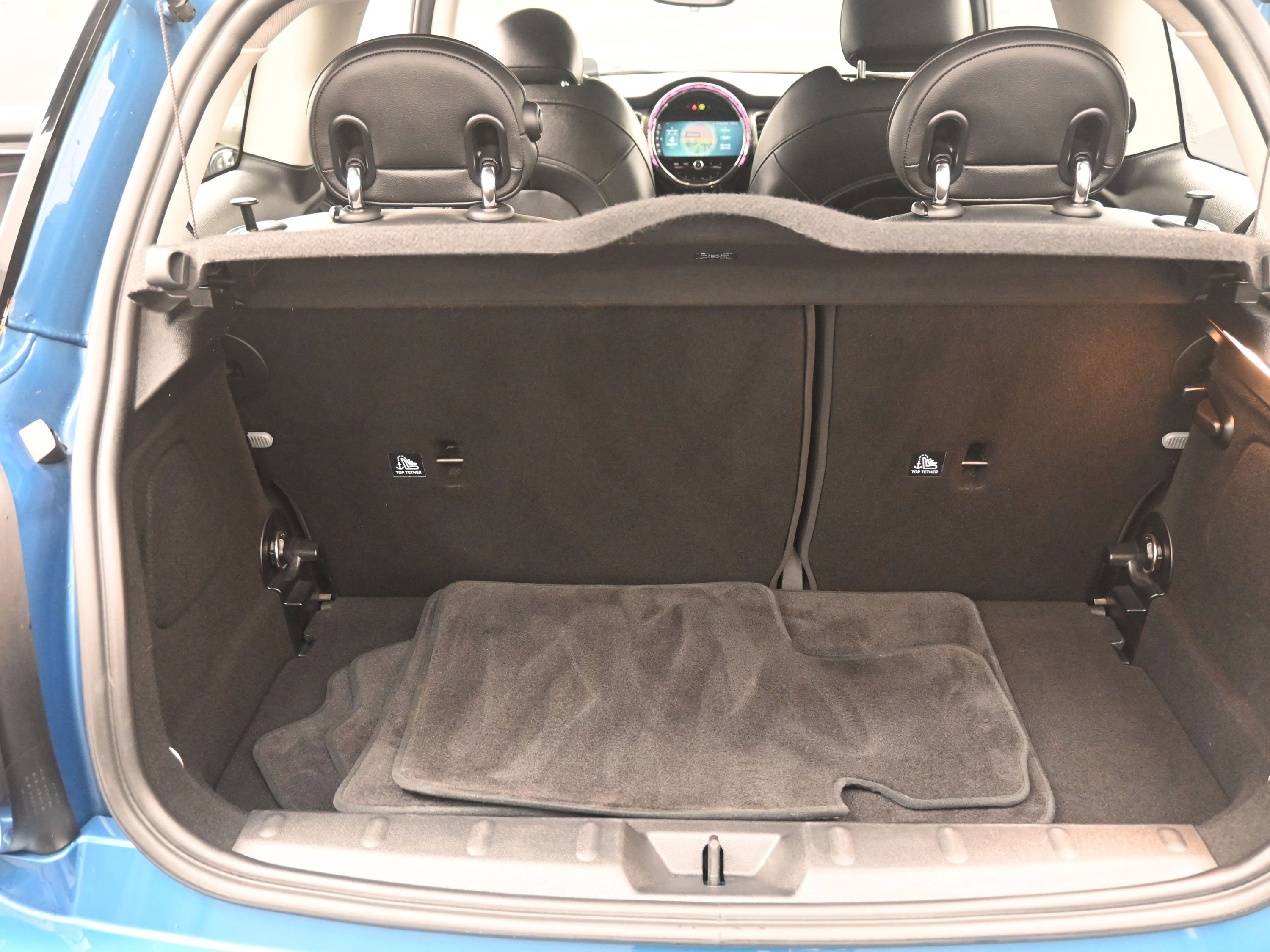 Used 2022 MINI Cooper 2-Door Hardtop image 21