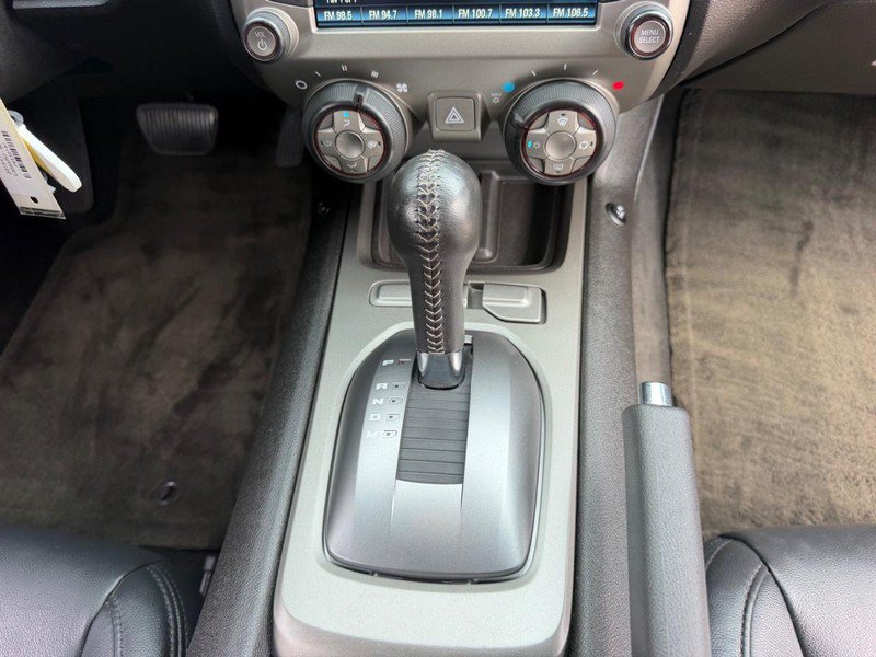 Used 2015 Chevrolet Camaro LT RWD image 14