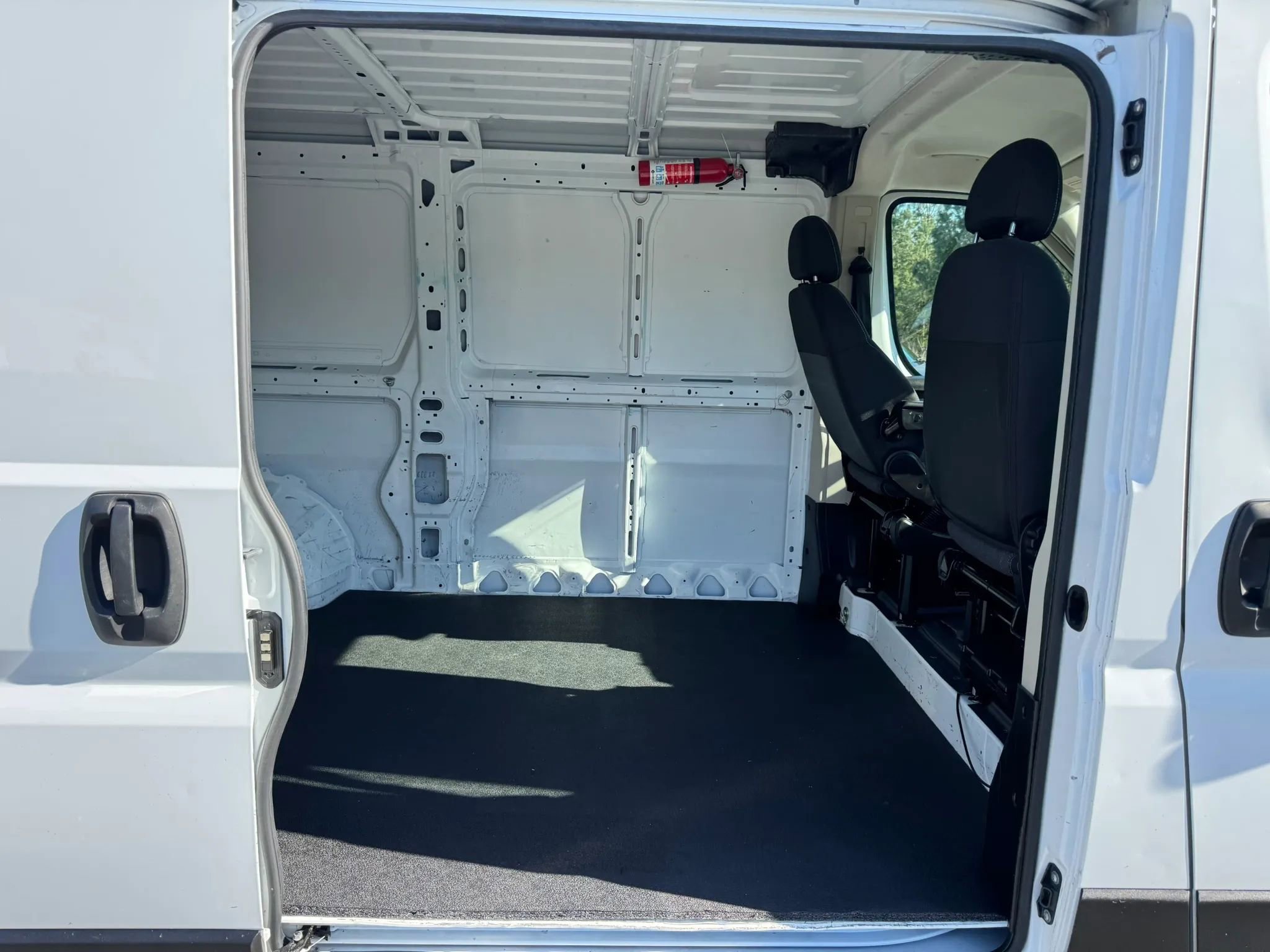 Used 2019 RAM ProMaster 1500 FWD image 16