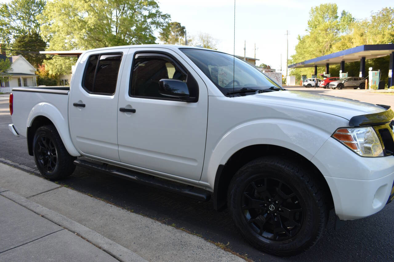 Used 2018 Nissan Frontier SV w/ Value Truck Package AWD/4WD image 25