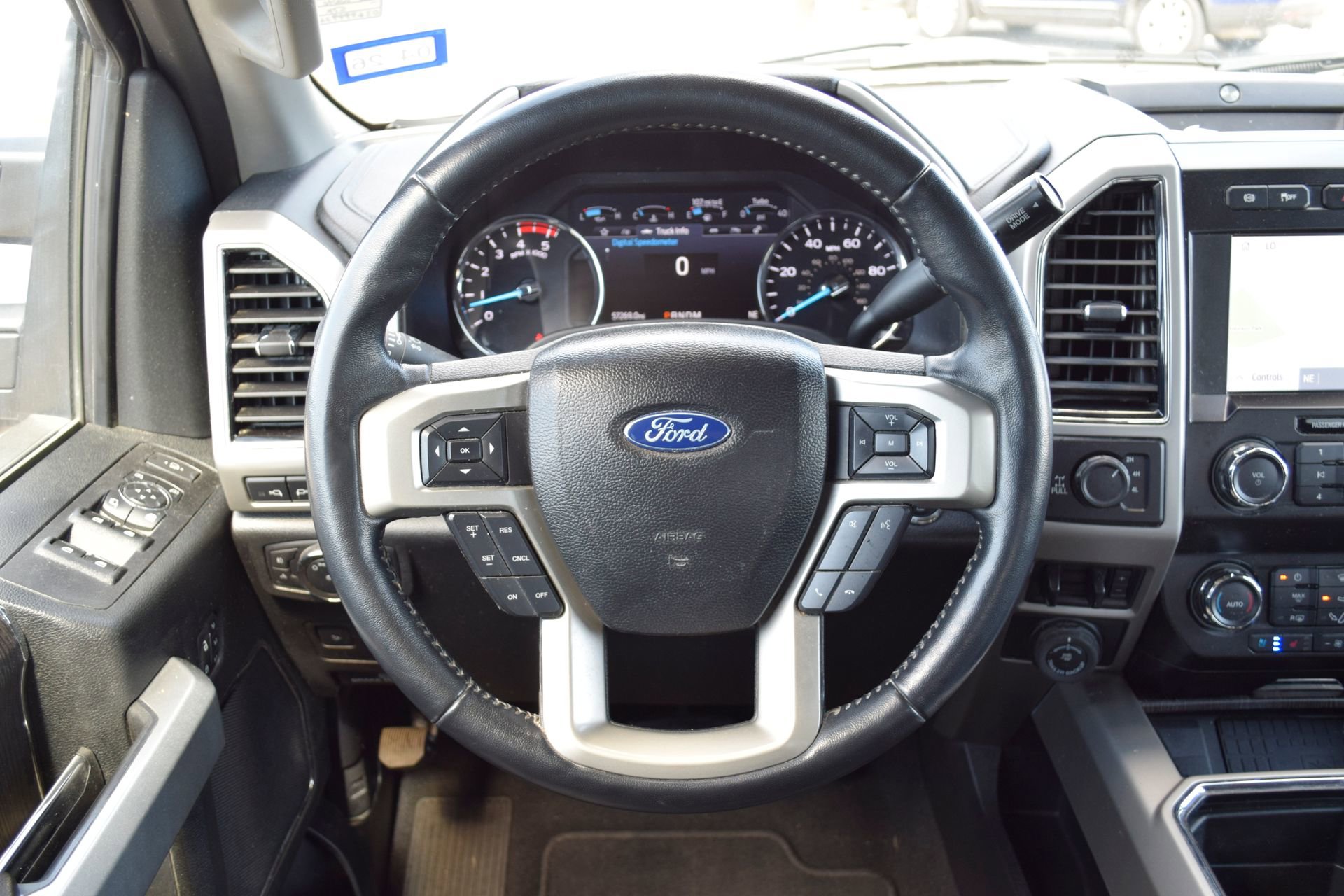 Used 2021 Ford F250 Lariat w/ Lariat Ultimate Package image 8