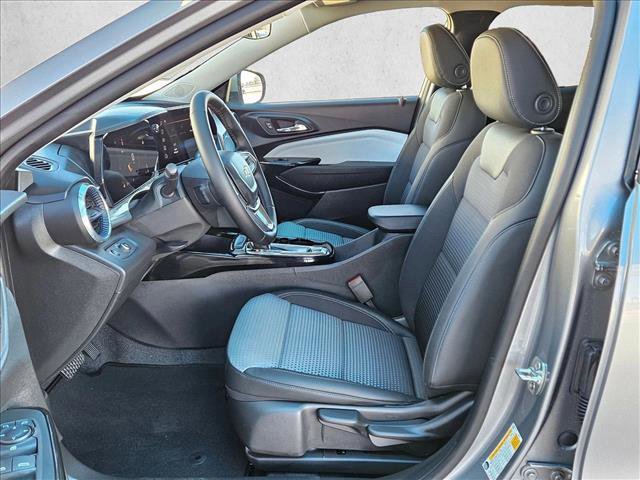 New 2026 Chevrolet Trax LT w/ LT Convenience Package image 14