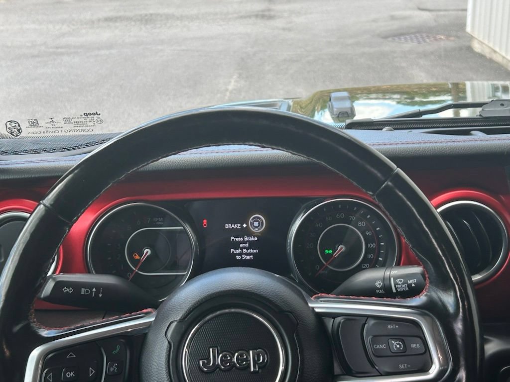 Used 2022 Jeep Gladiator Rubicon w/ Cold Weather Group AWD/4WD image 11