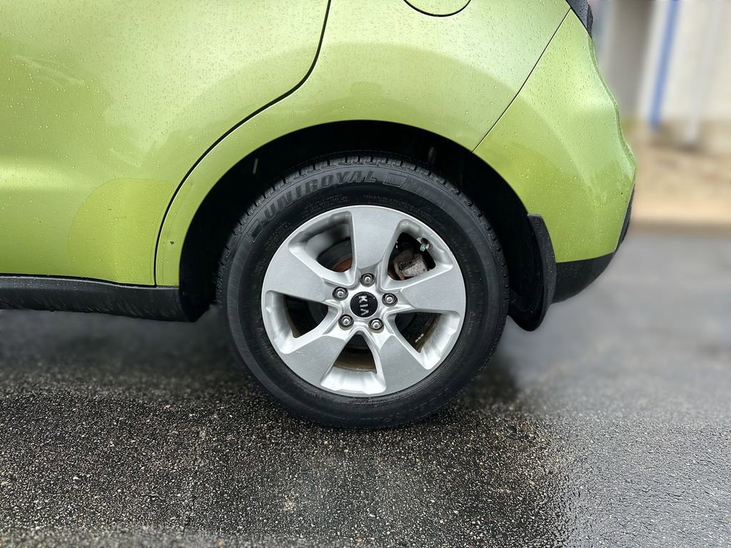 Used 2017 Kia Soul w/ Convenience Package image 17