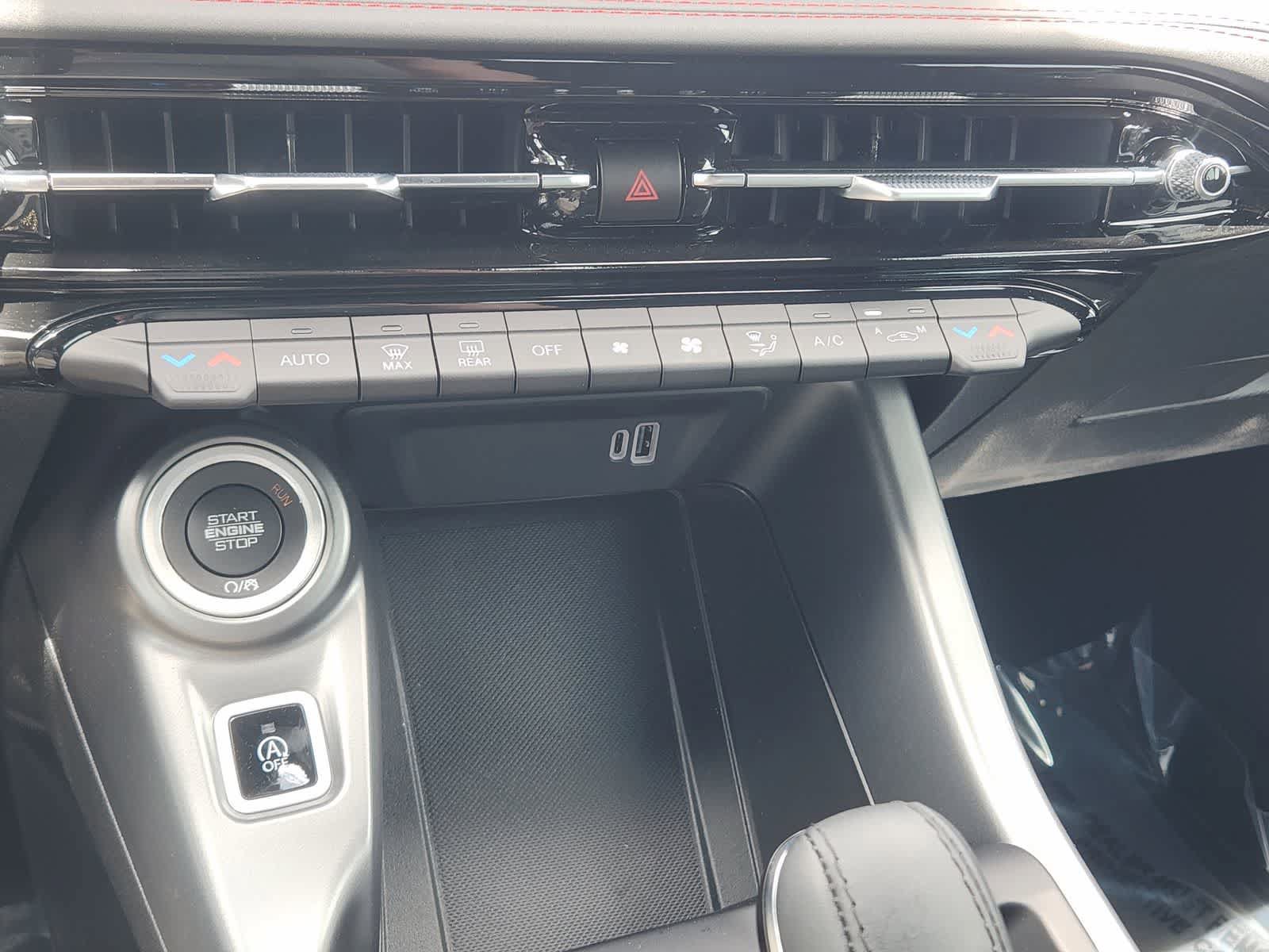 New 2025 Dodge Hornet GT w/ Cold Weather Group AWD/4WD image 16