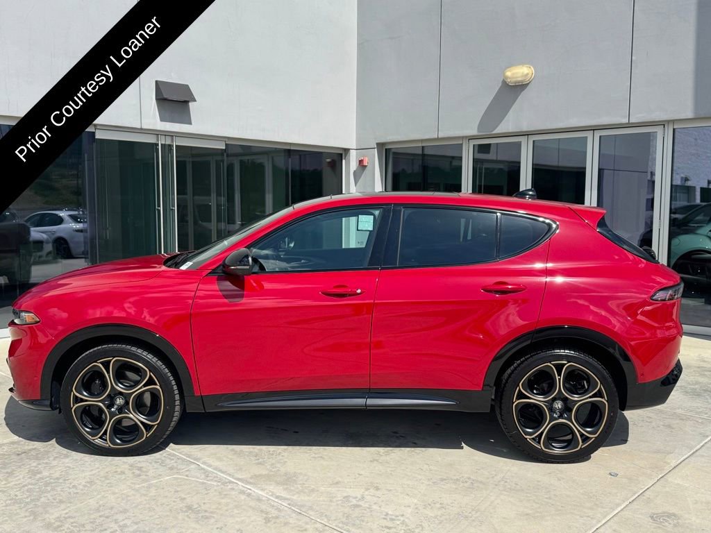 Used 2025 Alfa Romeo Tonale image 5