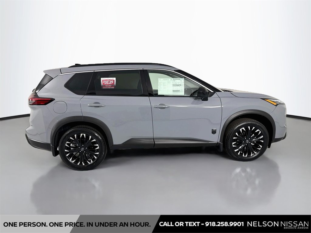New 2026 Nissan Rogue Dark Armor FWD image 4