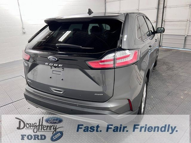 Used 2023 Ford Edge SEL image 7