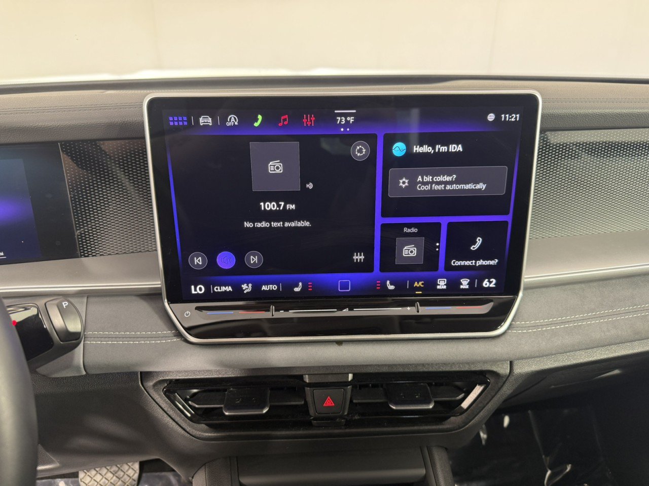Used 2026 Volkswagen Tiguan SE FWD image 17