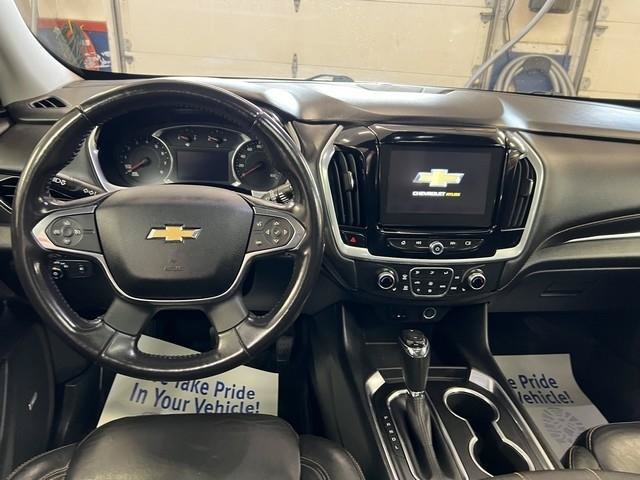 Used 2019 Chevrolet Traverse LT w/ LT Premium Package AWD/4WD image 6